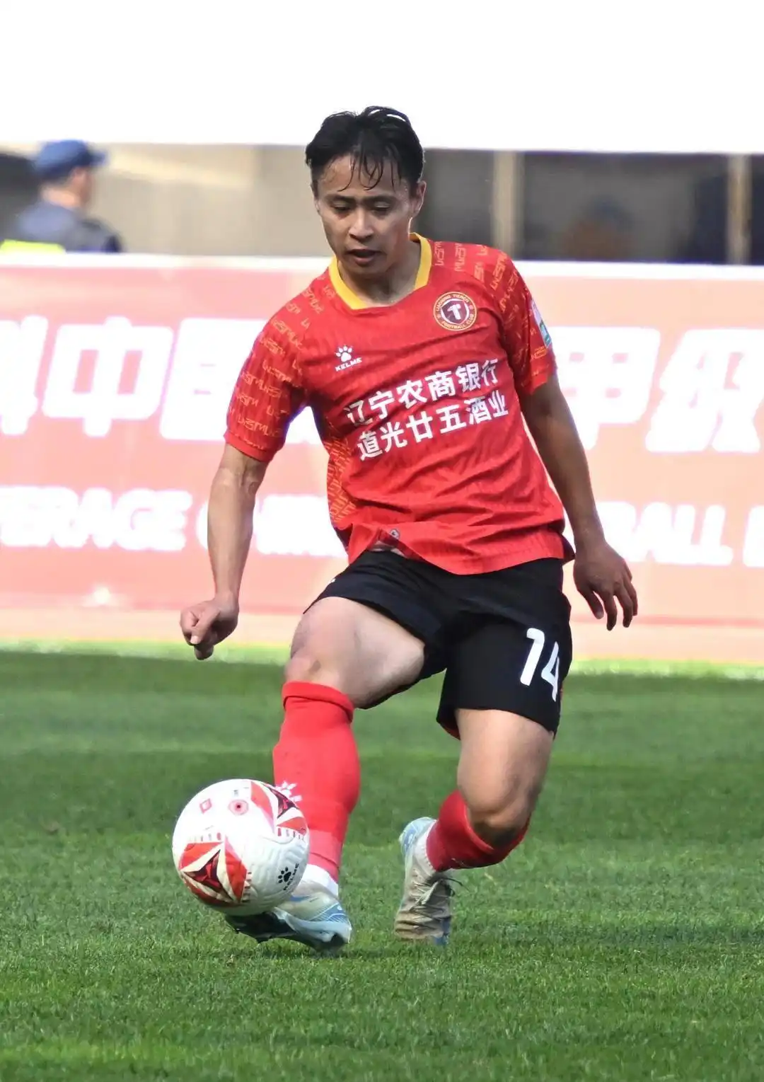 辽宁本钢发布备战花絮，国际比赛日外线爆发，法甲任务艰巨，年轻球员得到机会的简单介绍