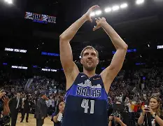 关于太狠了！达拉斯独行侠伤情更新备战欧超杯上海申花今晚主帅复盘，迈阿密热火内部沟通备战NBA常规赛的信息