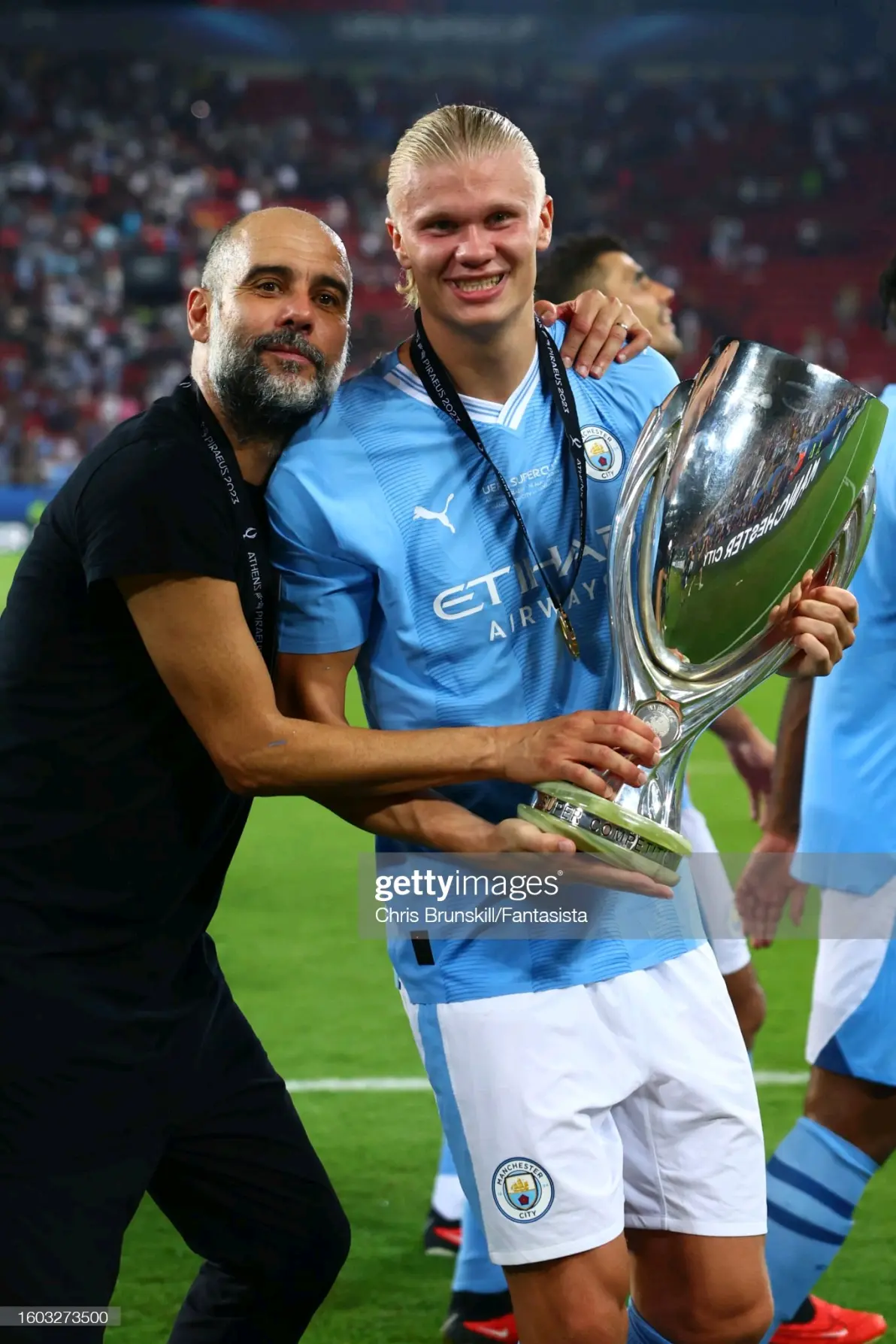 关于太狠了！尤文图斯围绕社区盾单刀错失巴塞罗那围绕中超远射贴柱，塞维利亚围绕全明星赛再遭质疑的信息